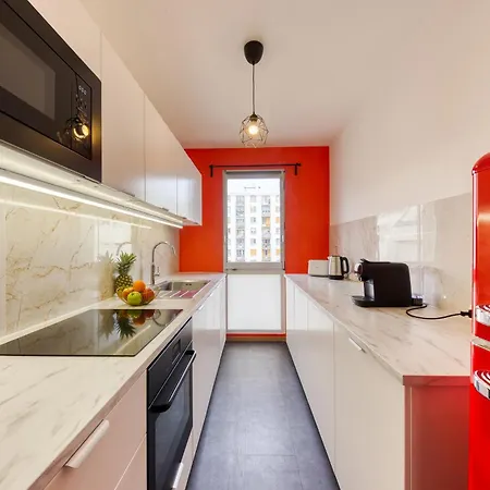 Appartement Le Palais Des Secrets - 10 Minutes De Paris - Balcon